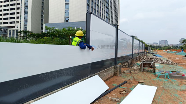 A類裝配式鋼結構烤漆圍擋-工地施工圍擋A款-深圳圍擋<